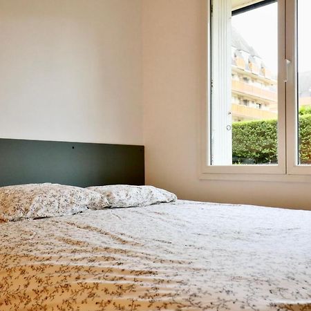 Studio Royal De La Plage Довиль Экстерьер фото